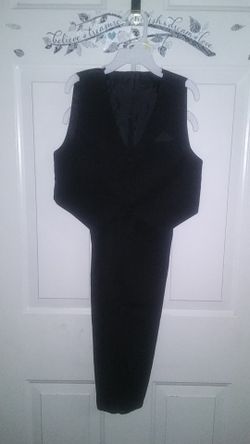 Boys size 5t Black Pin Striped Set