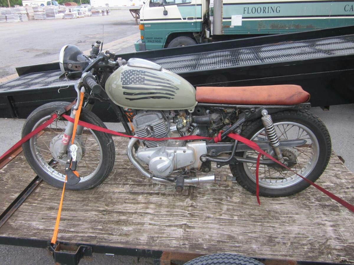 1981 Honda CM200 Twinstar Cafe Racer Project or parts bike