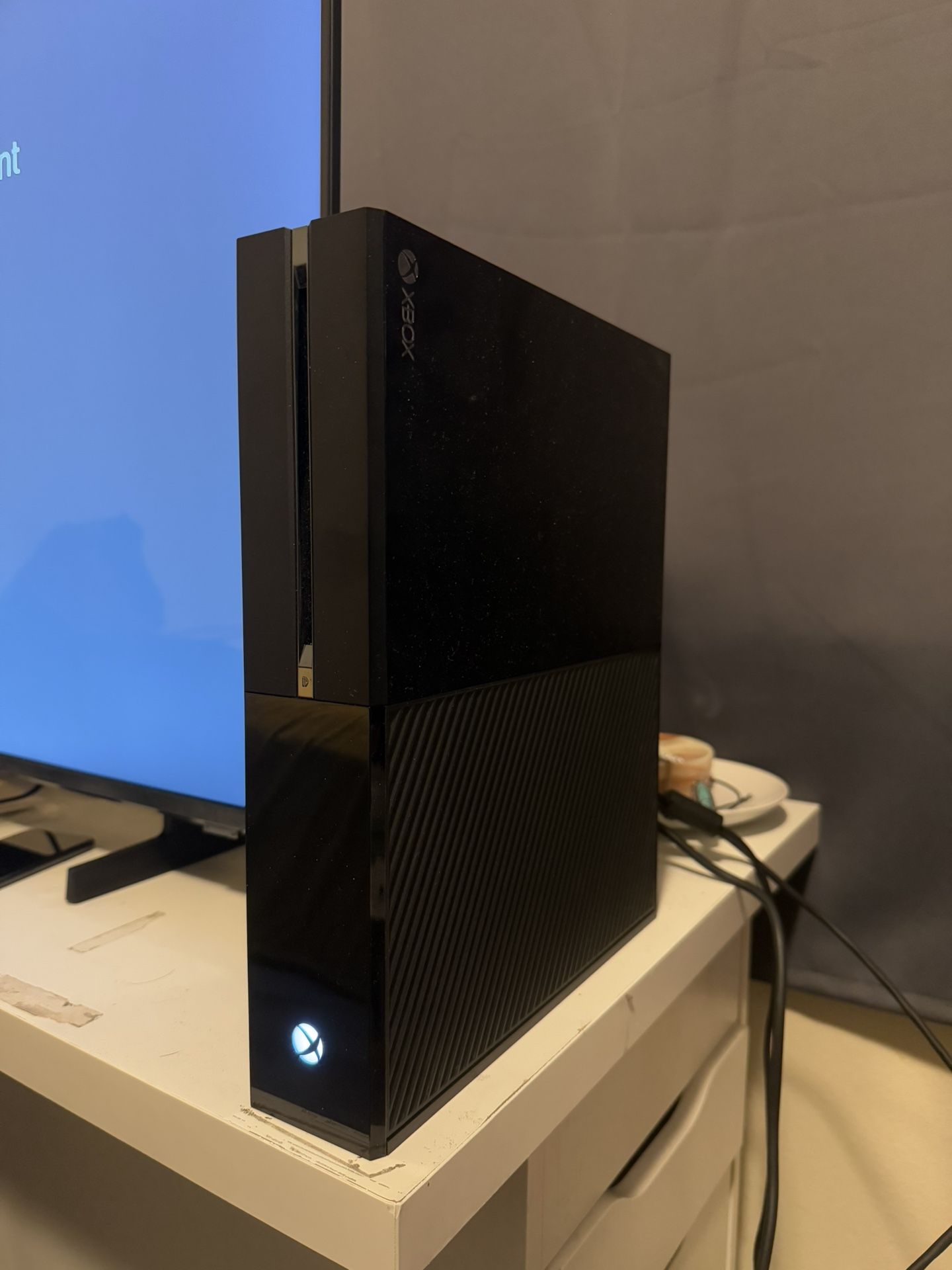 XBOX ONE 500GB
