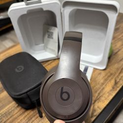 Beats studio pro headphones 