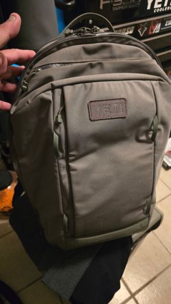 Yeti crossroads 27 backpack