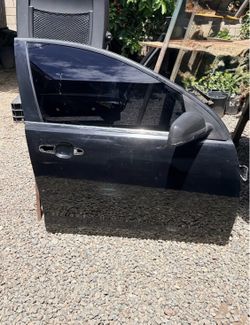 G8 Gt Front right bare door