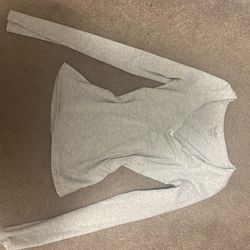 grey brandy Melville shirt