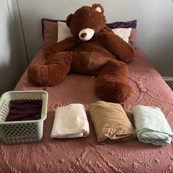 Queen Mattress With Box Spring, Bed Sheets, Pillows & Big Bear 