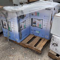 hailer mini fridge  / refrigerator new