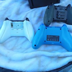 Xbox One Controllers 