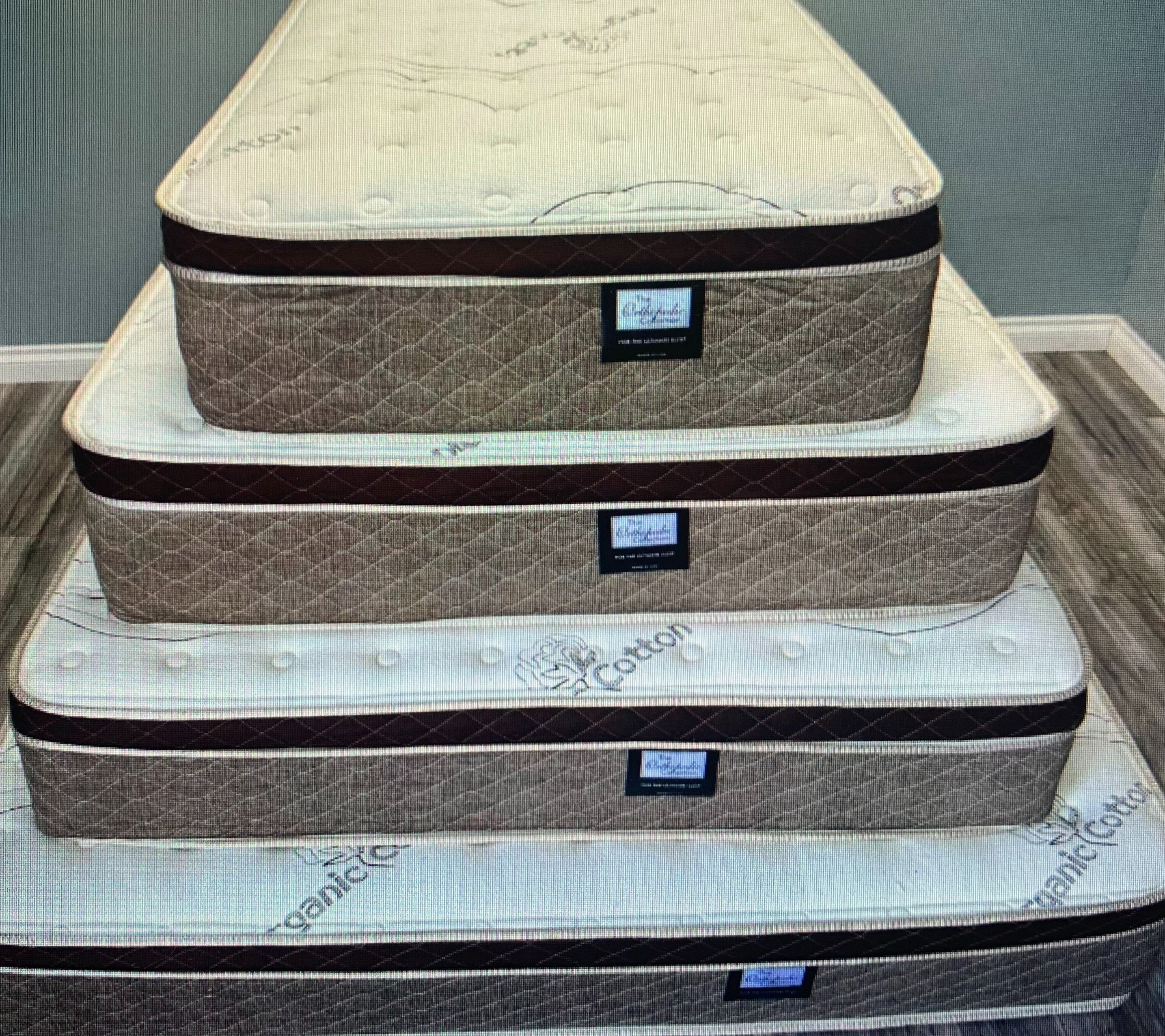 ☁️ Full Size Organic Style Very Nice Mattress (Mattress Only)