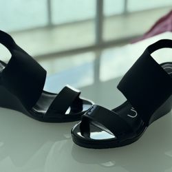 7 1/2 - Calvin Klein Wedge Sandals (New - Never Used)