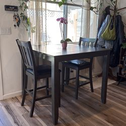 Table with 2 Chairs - Minor Flaws