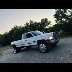 Dodge Ram 3500