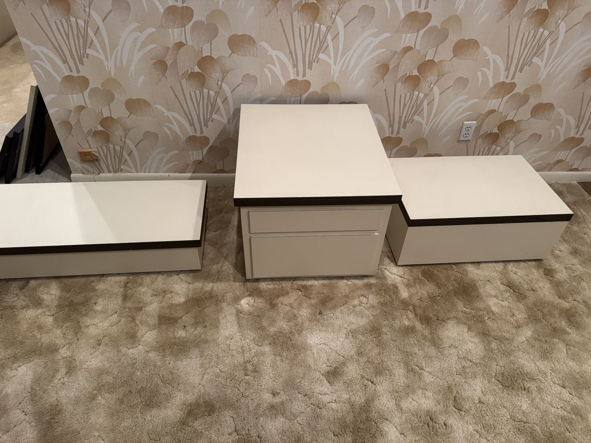 Formica coffee tables/living room matching set. Mid Century Modern Vintage