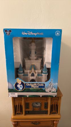 Walt Disney World Cinderella Castle Playset