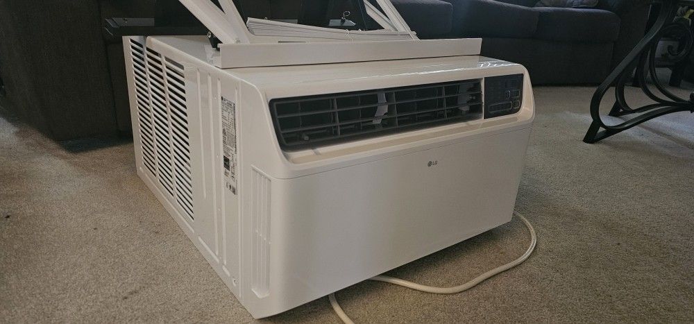 LG - 12,000 BTU Dual Inverter Smart Window Air Conditioner