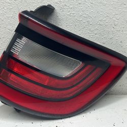 2014-2022 Dodge Durango Right Outer Tail Light OEM (contact info removed)6AB
