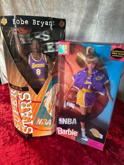 Kobe Bryant NBA Figure & Lakers Barbie Set