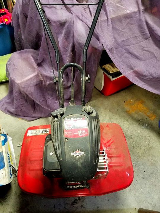 Yard Machine Front Tine Tiller 158 cc Briggs & Stratton 500 series retails at $390