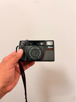 Nikon One Touch 35mm Point & Shoot Camera