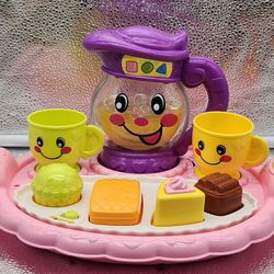 VTech 8 Piece Learn and Discover Pretty Party Talking and Singing Playset