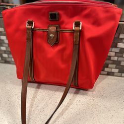 Dooney & Bourke Tote