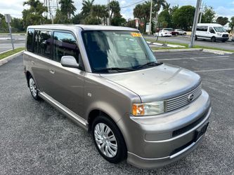 2005 Toyota Scion xb (140k miles) clean title