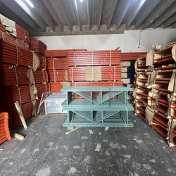 Teardrop Pallet Racks Beams Uprights Wire Decks Forklifts 