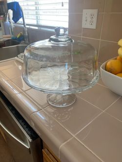 Clear Bakery display