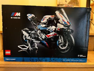 LEGO Technic: BMW M 1000 RR (42130) Motorcycle - Brand New In Factory Sealed Box