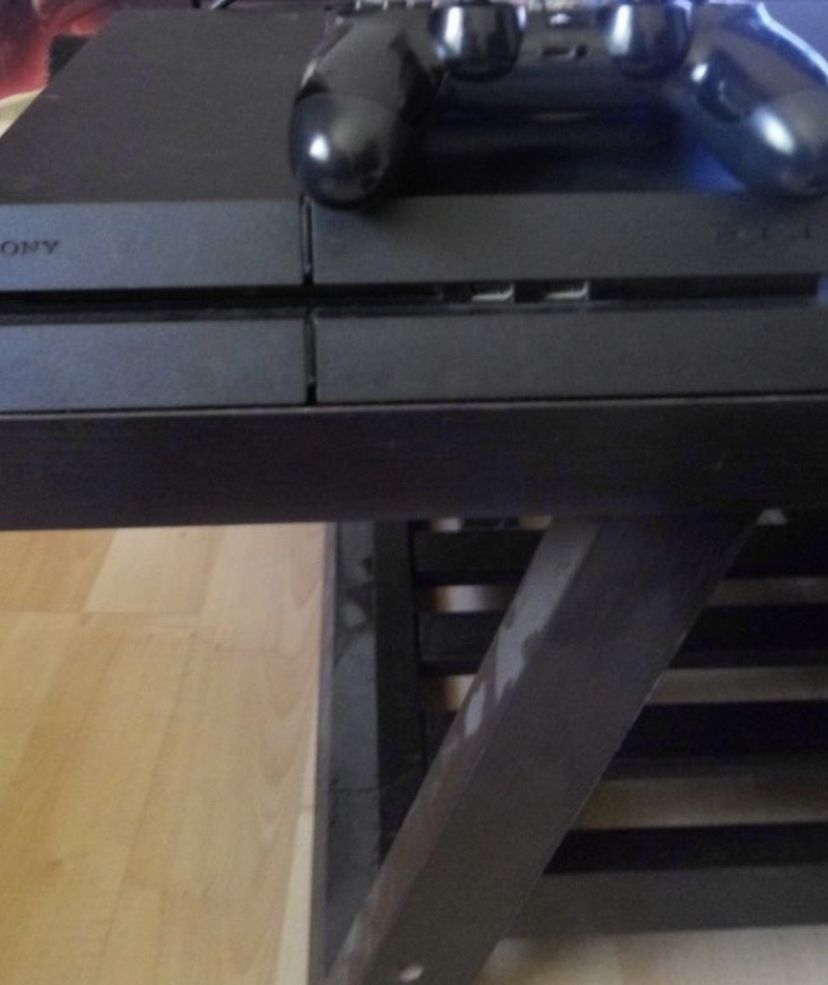 Ps4 With Scuff controller and 22 Games To normal controllers and the charging stand