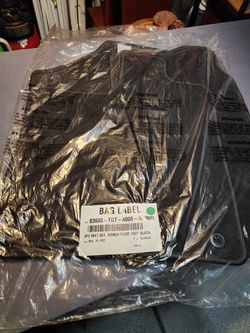 HONDA FACTORY BLACK FLOOR MATS / 2022 HONDA PILOT