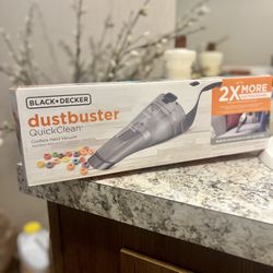 Black + Decker Dustbuster