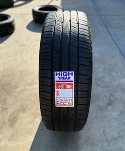 1 Michelin Used tire 235/65/17