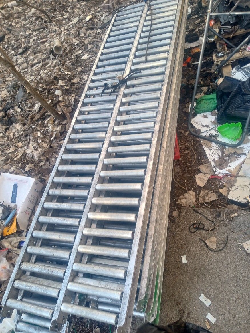 Gravity Roller Conveyor