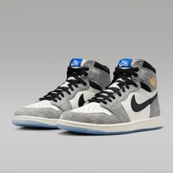 Brand New Nike Air Jordan 1 Retro High OG – Size 9.5 (Latest Release)