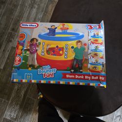 Little Tikes- Slam Dunk Big Ball Pit
