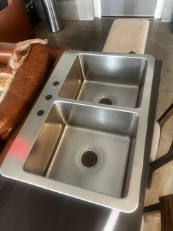 Elkay Stainless Steel Kitchen Sink 3 Holes