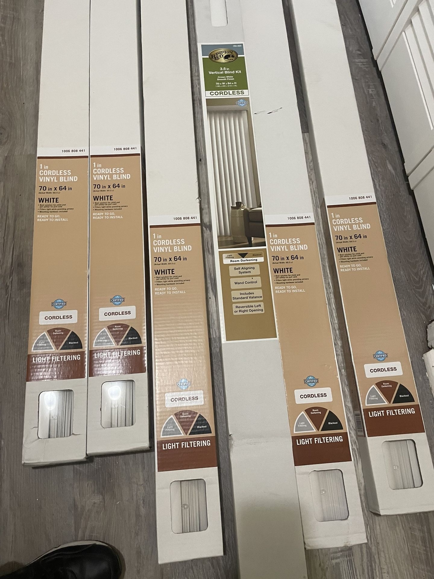 Blinds New Never Been Opened!!,All Products : American Fashion Style Bags On Sale