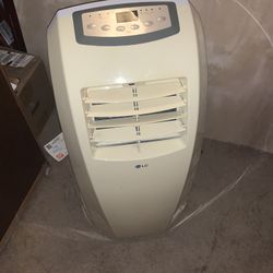 LG Air Conditioner 