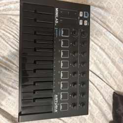 🎹 Arturia MiniLab MkII