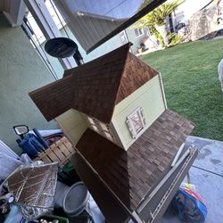 Vintage Wooden Doll House