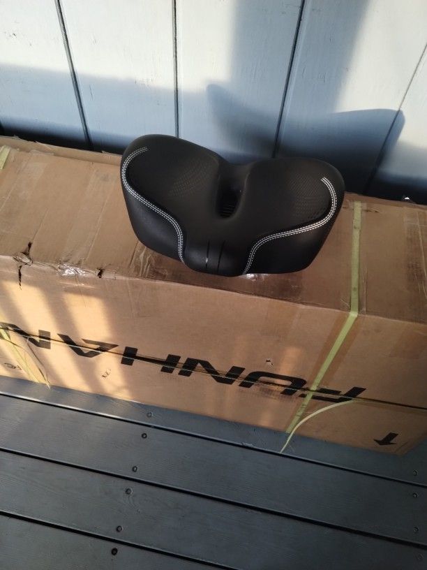 NEW Wide Bike Seat Free