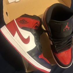 Air Jordan Mid Se