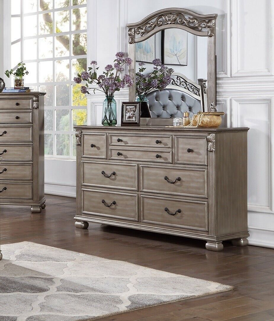 VINTAGE INSPO 4 PIECE SET GRAY PLATINUM FINISH