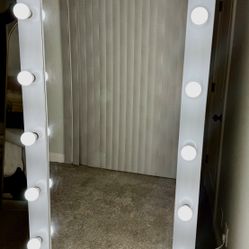 Full Body Vanity $850