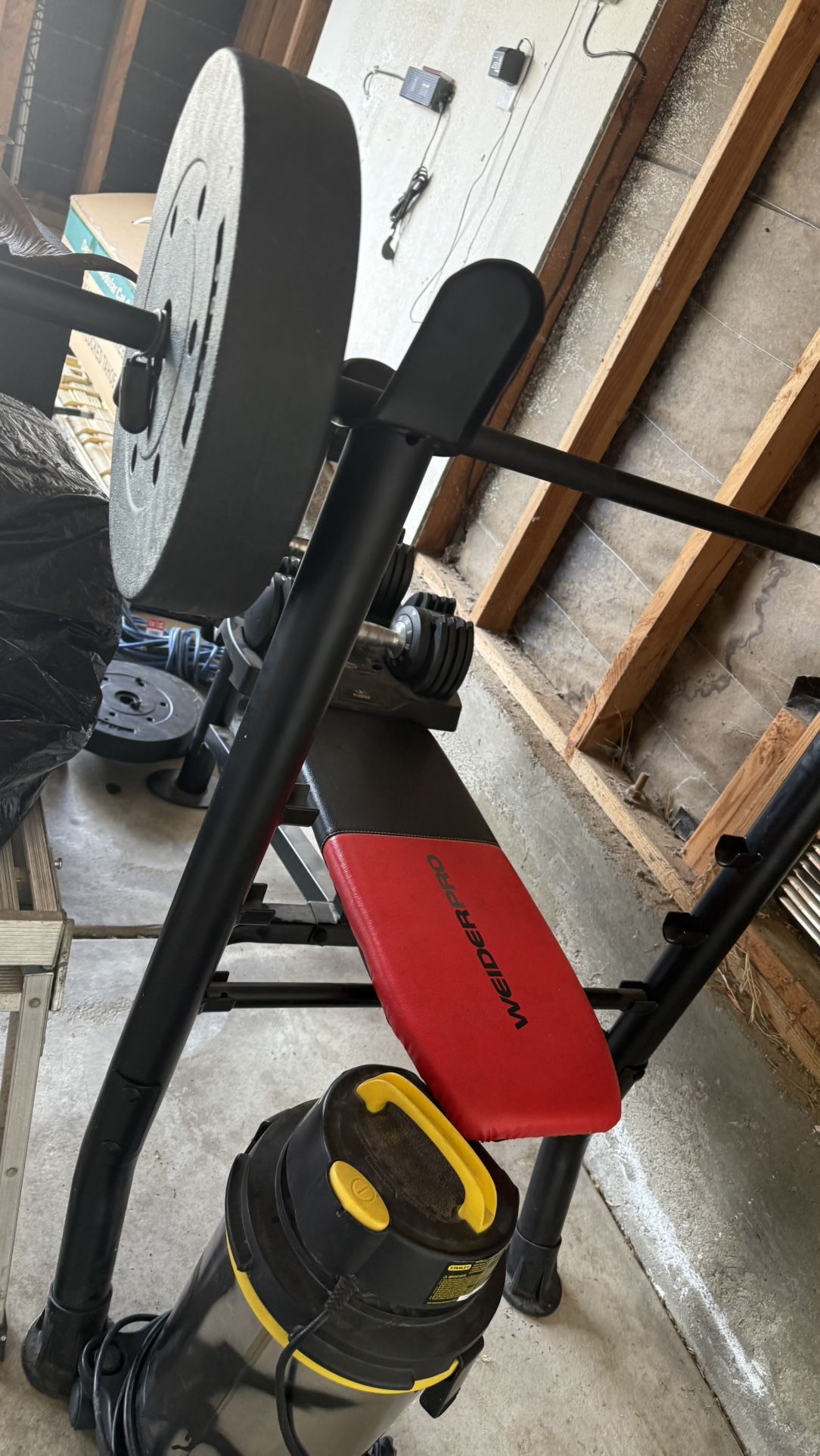 Weight Bench