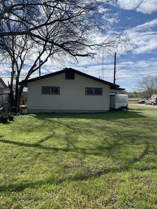 House For Sale. 125K! for Sale in San Antonio, TX OfferUp