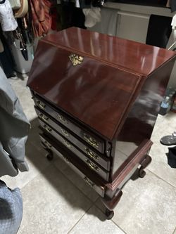 Vintage Stationery Desk