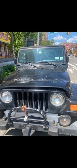 2003 Jeep Wrangler X automatic 2 door sport soft top