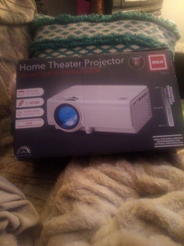 Home Theater Projector 