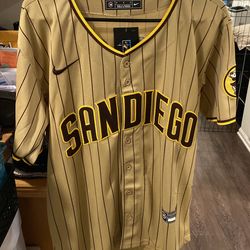 San Diego Padres Jersey for Sale in San Marcos, CA - OfferUp