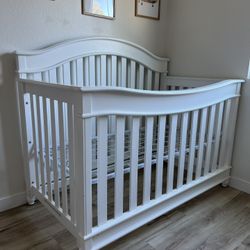Parkland Convertible Crib